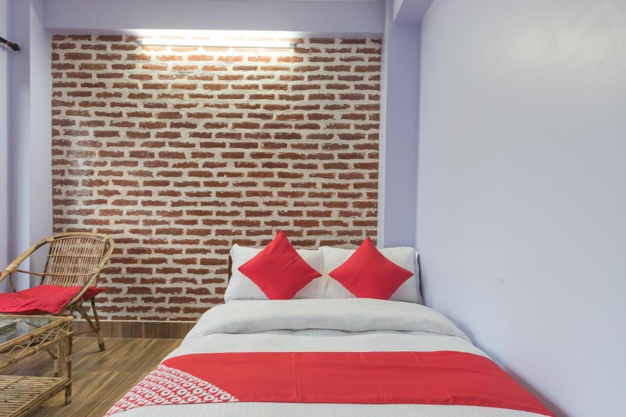 Oyo 729 Hotel Era Balaju Eksteriør billede