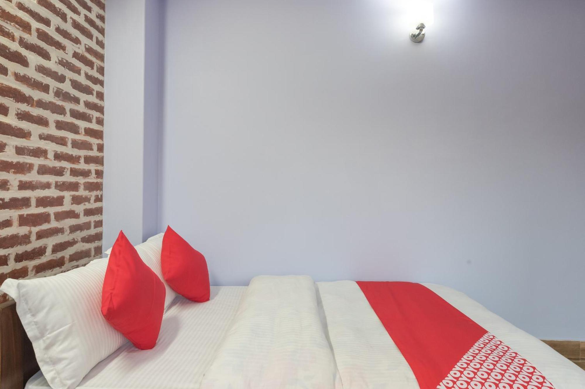 Oyo 729 Hotel Era Balaju Eksteriør billede
